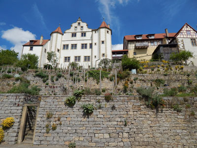 Schloss Gochsheim mit Trockenmauer